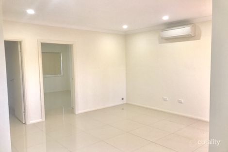 Property photo of 41 Lagonda Drive Ingleburn NSW 2565