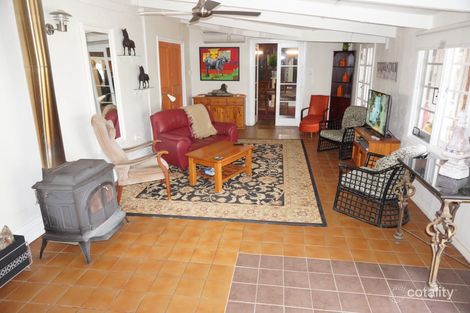 Property photo of 2 Osnaburg Road York WA 6302