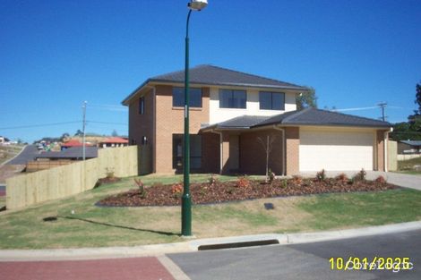 Property photo of 2 Eric Court Hillcrest QLD 4118