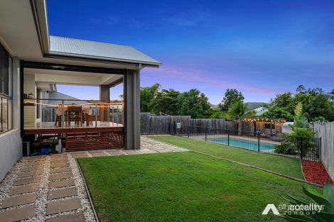 Property photo of 28 Waterhousia Crescent Brookwater QLD 4300
