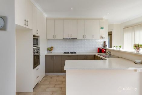 Property photo of 1/4 Durward Avenue Glen Waverley VIC 3150