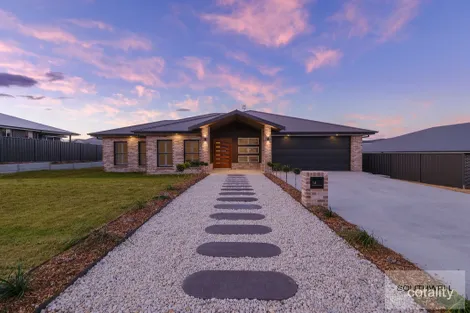 14 Nankeen Ave, Moore Creek, NSW 2340