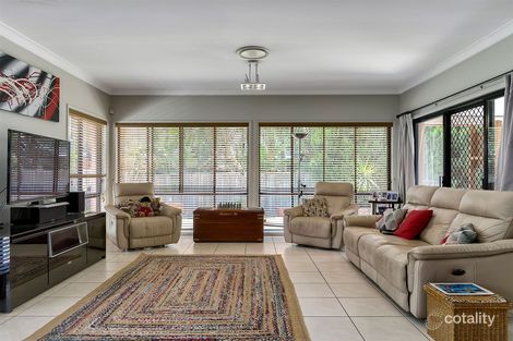 Property photo of 3 Estonia Avenue Bridgeman Downs QLD 4035