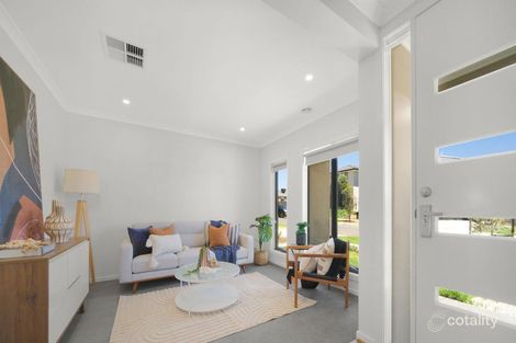 Property photo of 5 Gosfield Drive Werribee VIC 3030