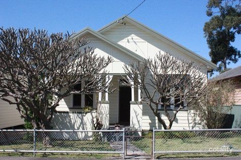 4 Carandotta St, Mayfield West, NSW 2304