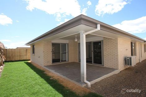 Property photo of 4 Firetail Street Deebing Heights QLD 4306