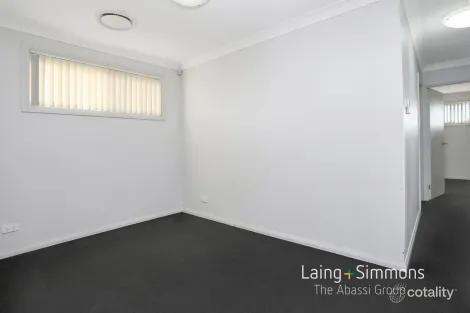 Property photo of 34 Howarth Street Ropes Crossing NSW 2760
