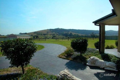 Property photo of 10 Avon Close Albion Park NSW 2527