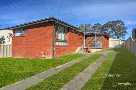 Property photo of 30 Elder Crescent Nowra NSW 2541