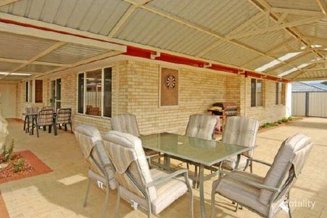 Property photo of 10 Grandmere Parade Meadow Springs WA 6210