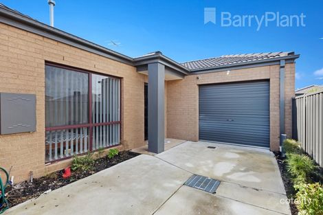 Property photo of 2/8 Rous Street Wyndham Vale VIC 3024