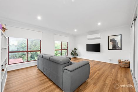 Property photo of 3 Mikado Place Golden Square VIC 3555