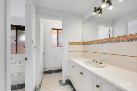 Property photo of 15 Homestead Place Parafield Gardens SA 5107