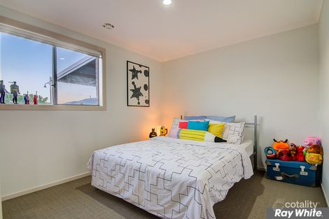 Property photo of 17 Starflower Way Truganina VIC 3029