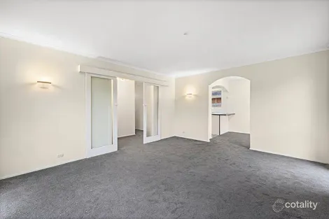 Property photo of 4 Narong Crescent Knoxfield VIC 3180