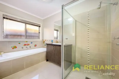 Property photo of 46 Carramar Drive Harkness VIC 3337