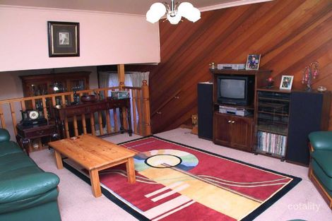 Property photo of 3 Beckbury Court Lysterfield VIC 3156