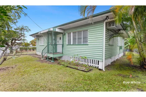 11 Edgar St, Park Avenue, QLD 4701