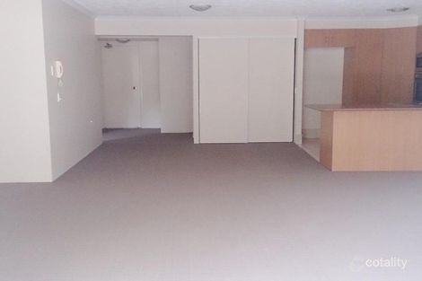 Property photo of 1/27-29 Walton Street Southport QLD 4215
