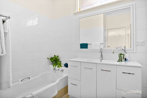 Property photo of 2/2C Wycombe Avenue Monterey NSW 2217