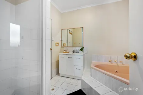 Property photo of 4A Siberia Close Hannans WA 6430