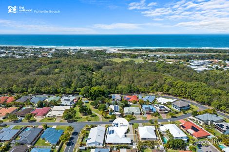 2/9 Suffolk Pde, Pottsville, NSW 2489