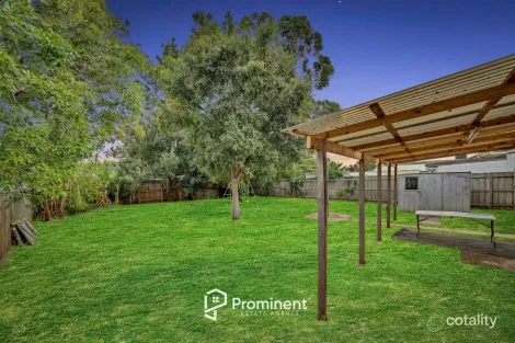 Property photo of 31 Taylor Street Cranbourne VIC 3977
