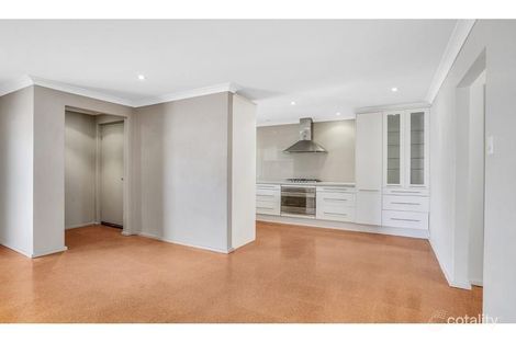 26 Dover Rd, Scarborough, WA 6019