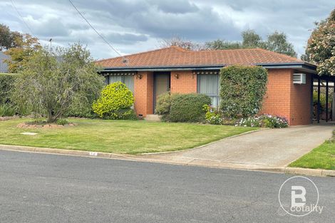 14 Beresford Cres, Darley, VIC 3340