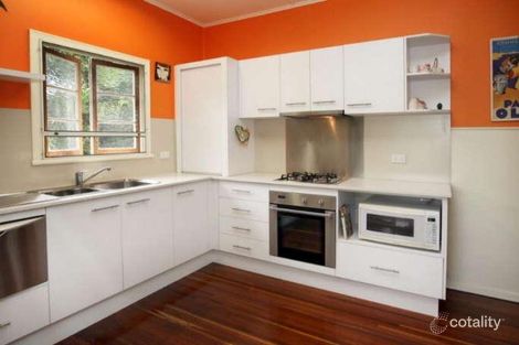 2 Townsville St, West End, QLD 4810