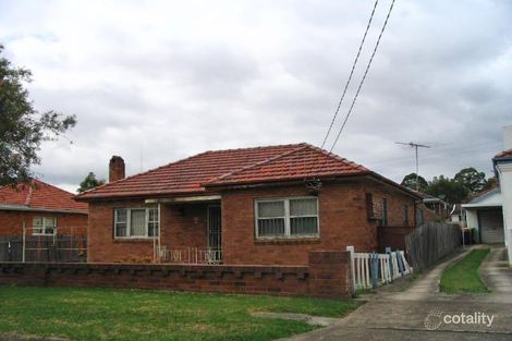 35 Moreton Ave, Kingsgrove, NSW 2208