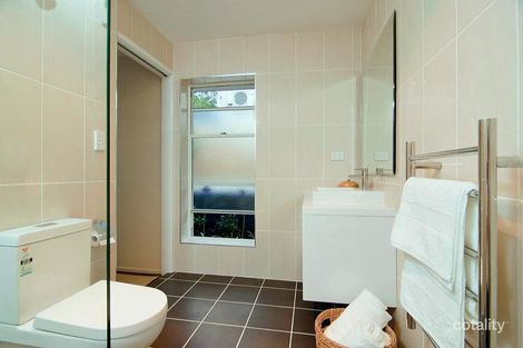 Property photo of 2 Daniel Court Scarborough QLD 4020