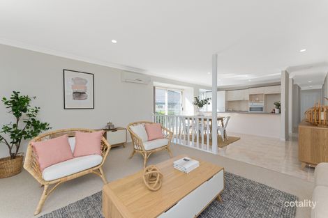 Property photo of 21 Gainsborough Drive Varsity Lakes QLD 4227