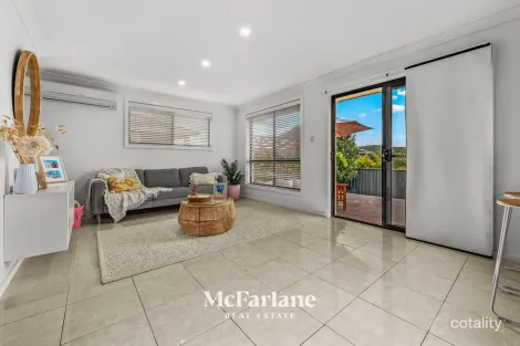 Property photo of 12 Emory Place Cameron Park NSW 2285