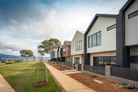 Property photo of 21 Cameleer Lane Strathnairn ACT 2615