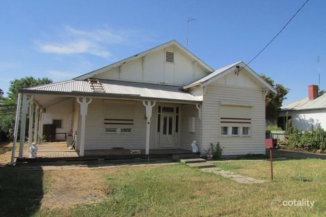 22 Milbourne St, Warracknabeal, VIC 3393