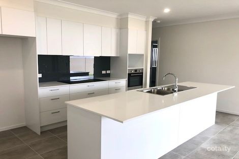 Property photo of 12 Dunnett Avenue North Rothbury NSW 2335