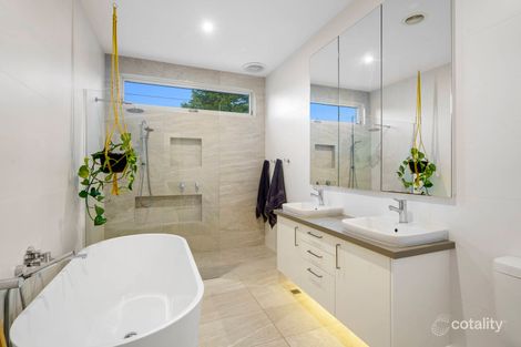 Property photo of 16 Walker Grove Cheltenham VIC 3192