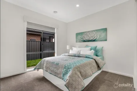 Property photo of 21 Millicent Drive Craigieburn VIC 3064