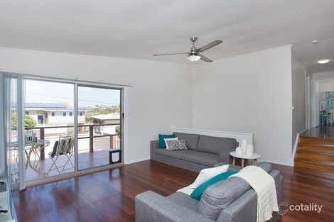 Property photo of 13 Lewana Street Mansfield QLD 4122