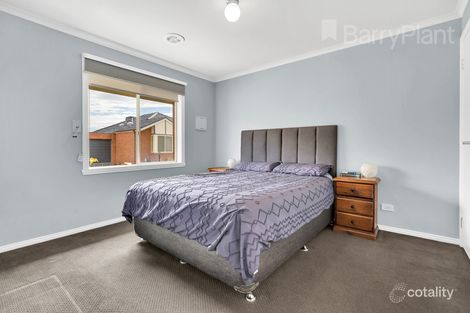 Property photo of 46 Elinda Place Reservoir VIC 3073