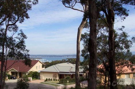 Property photo of 22 Chardonnay Court Eleebana NSW 2282