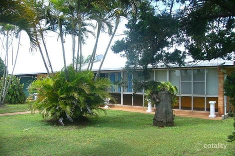 527 Gin Gin Rd, Oakwood, QLD 4670