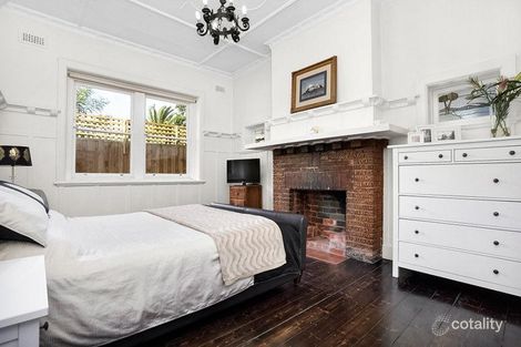 Property photo of 387 Barkly Street Elwood VIC 3184