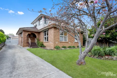 Property photo of 10 Corio Avenue Frankston VIC 3199