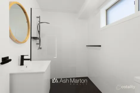 Property photo of 45 Herbert Road Carrum Downs VIC 3201