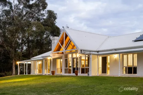 26 Split Rock Rd, Beaconsfield Upper, VIC 3808