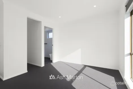 Property photo of 45 Herbert Road Carrum Downs VIC 3201