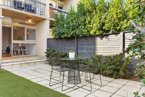 Property photo of 1/23 Netherlee Street Glen Iris VIC 3146