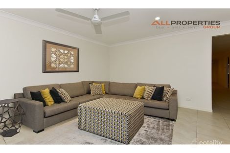 Property photo of 1/15 Tranquillity Circle Brassall QLD 4305